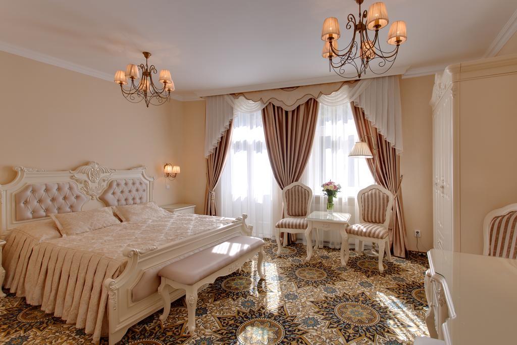 Hotel Saint Petersburg Карлові Вари Екстер'єр фото